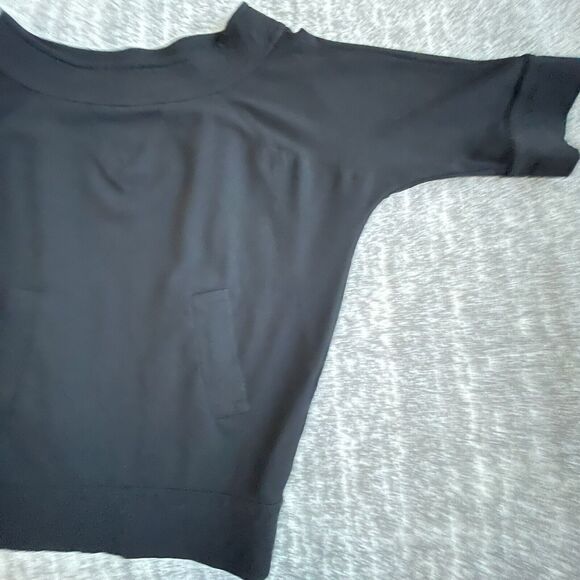 Diane von Furstenberg Black Top with Pockets Women's Size 8 Thick Made in USA - Picture 10 of 16